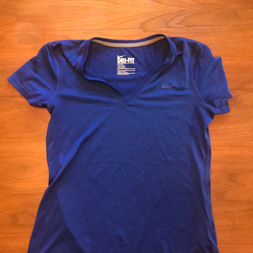 Nike Dri Fit Medium Blue V Neck